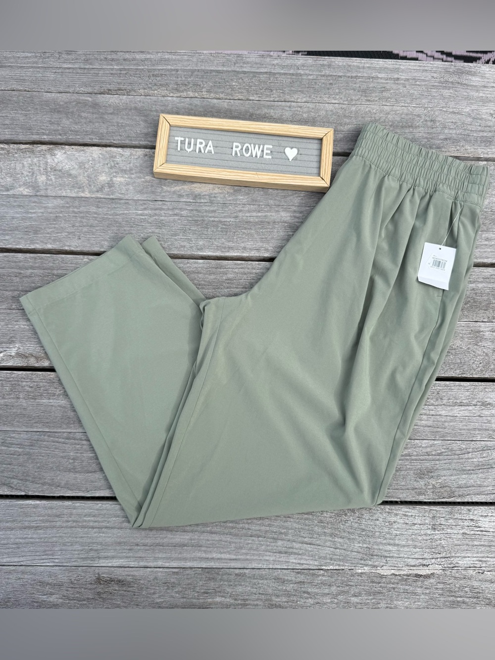Vuori Villa Ankle Pant Laurel Women's Extra Large (XL) NWT Travel‎ Lounge Pants